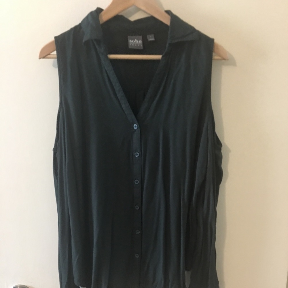 NY&C Cold-Shoulder!!